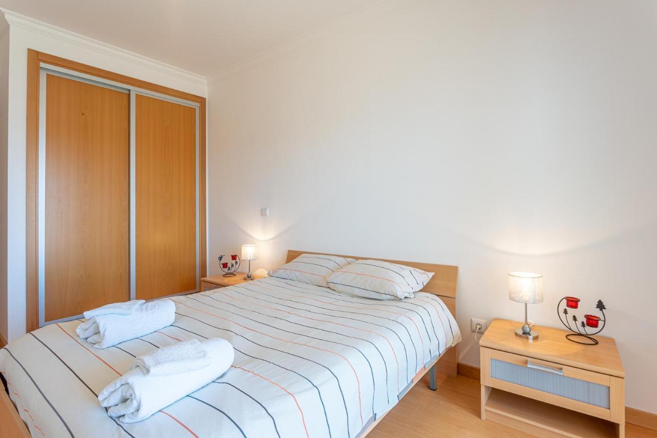 T2 Branquinho Apartment Nazare Bagian luar foto