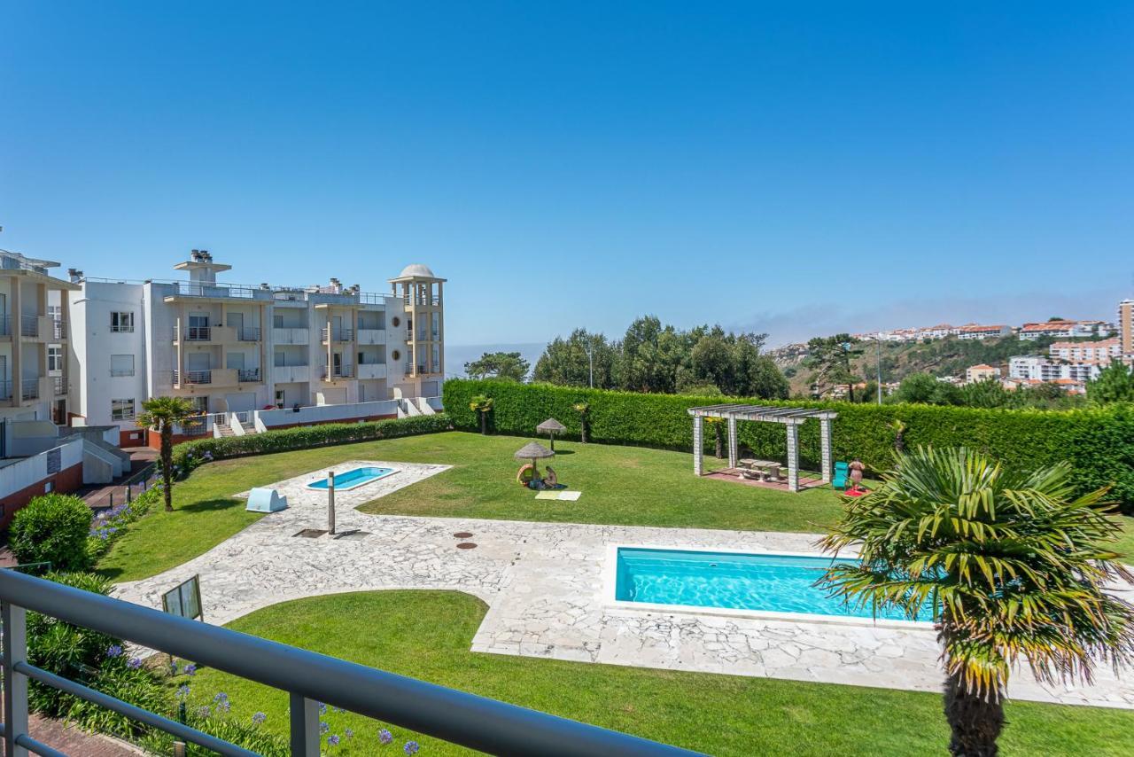 T2 Branquinho Apartment Nazare Bagian luar foto